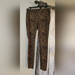 Leopard print jeggings